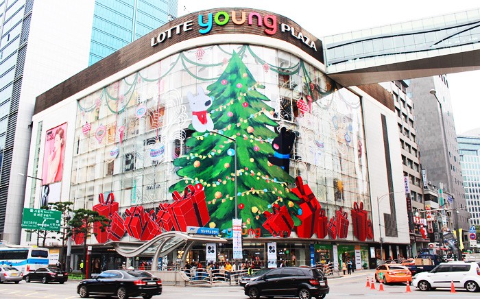 Lotte Young Plaza trang trí giáng sinh