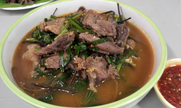 món súp thịt chó ở Hàn Quốc